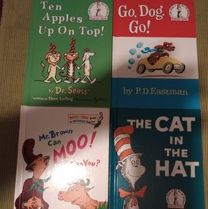 DR. SEUSSS BOOKS SET OF 4